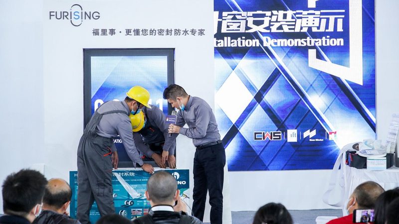 铝合金门窗代理加盟，如何选择十大品牌？**